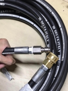Dây áp lực 10M 2 lõi thép đã có khớp nối nhanh 2 đầu