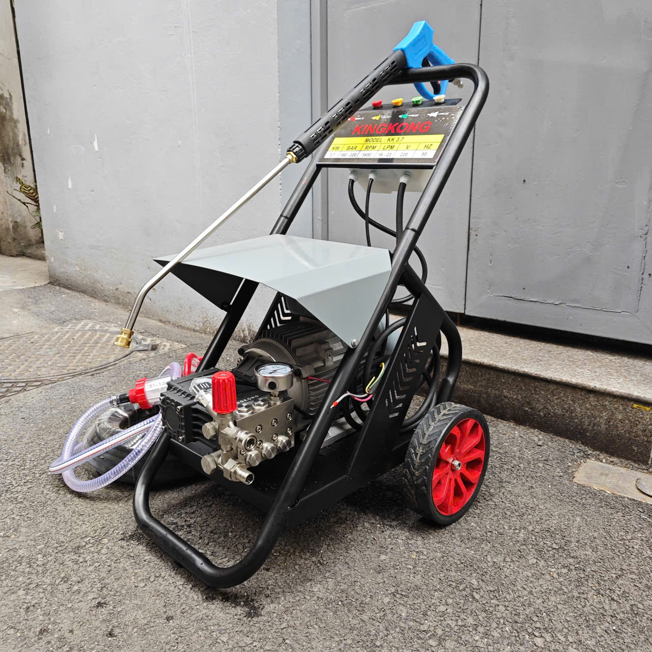 Máy rửa xe cao áp KINGKONG 2600psi 3,7kw